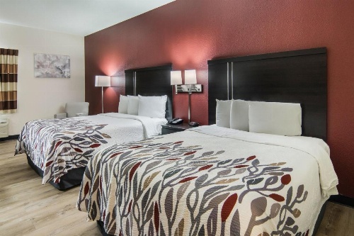 Red Roof Inn Binghamton North image 11